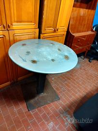 tavolo rotondo  esterno 