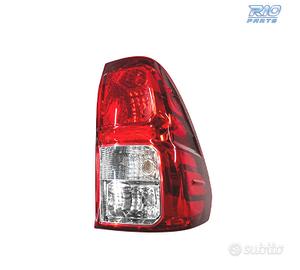 FANALE DESTRO TOYOTA HILUX 16- ESTERNO