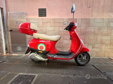 Vespa lx