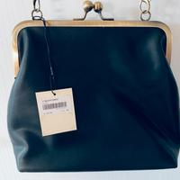 Borsetta nera con catena Nuova