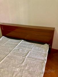 Testiera letto matrimoniale in legno con cassetto