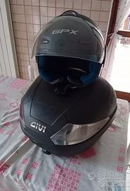 Casco GPX e bauletto GIVI