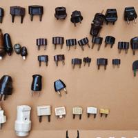 prese e pulsanti elettrici vintage