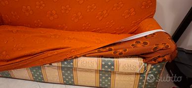 divano 2m usato con copridivano