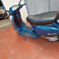 Vespa piaggio ET2