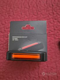 Luce Posteriore USB 110 Lumen