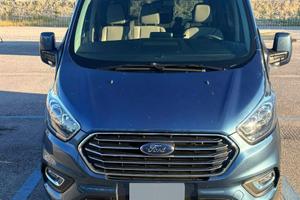Ford Tourneo Custom-9 posti- anno 2019- km 130.000