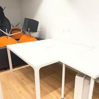 2 Scrivanie Ufficio/Tavoli riunioni 140x140