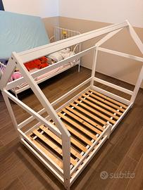 Letto montessoriano + materasso in buone condizi