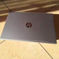 HP Pavilion 15 i7-8550U 8 RAM 512 SSD Notebook