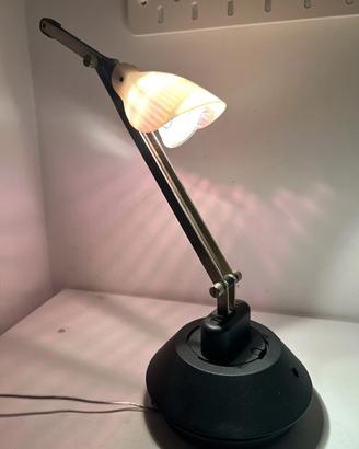 Lampada da tavolo Valenti ‘Palpebra’