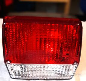 Fanale Retronebbia + Retromarcia Universale GECAR