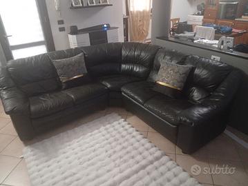divano in vera pelle