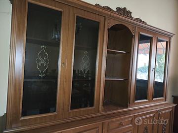 Mobile vetrina soggiorno