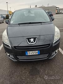 Peugeot 5008 - 7 posti