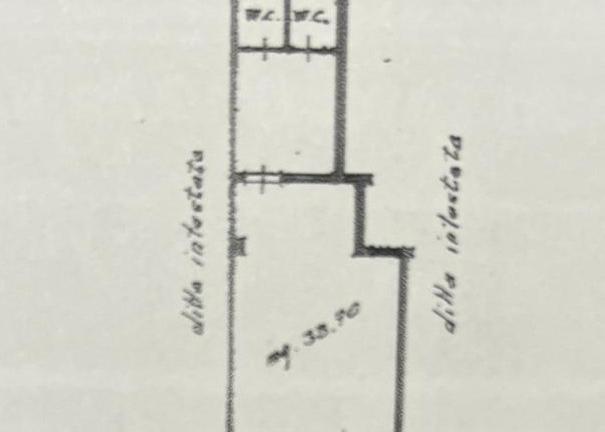 Locale commerciale ad uso artigianale