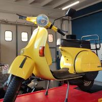 VESPA P200E