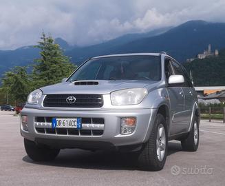 Toyota rav 4 2.0 d 4d 5 porte 4 wd