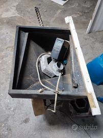 Bruciatore multifunzione per termocamino