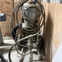 Pompa per spruzzatura anticondensa antirombo