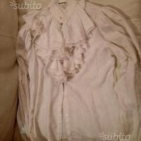 Camicia con volant sul davanti