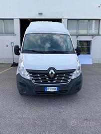 Furgone usato  per essere camperizato