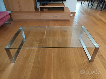 Tavolino vetro e acciaio salotto