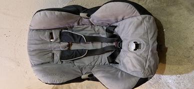 Seggiolino auto Maxi Cosi per bambini