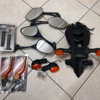 Pezzi di Ricambio Originali e Nuovi XJ6N Yamaha