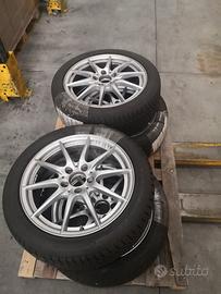Gomme invernali con cerchi 17"