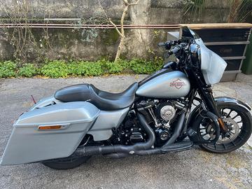 Harley Davidson Street  Glide 114