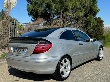 MERCEDES C220 COUPE' 2005 diesel motore 120000 km
