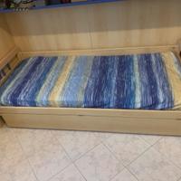 Struttura letto con doghe + materasso