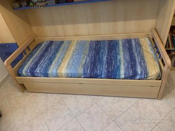 Struttura letto con doghe + materasso