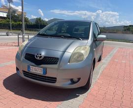 Toyota yaris 1.0 cc 5 p x neopatentati