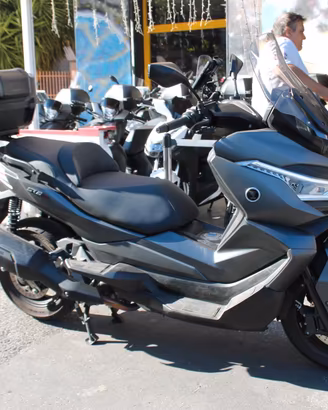 Voge SR4 MAX 05/2026 KM 3000