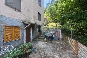 2 LOCALI A CERANESI