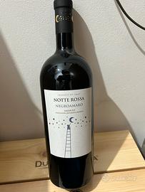 Vino negroamaro magnum