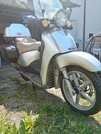 APRILIA SCARABEO 200