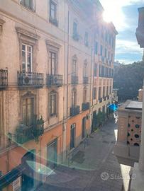 Rifinito Bivano arredato in centro