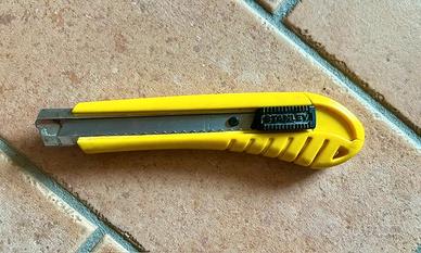 Taglierino cutter Stanley