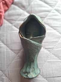 donna velata ceramica sarda