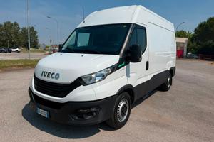 Iveco daily 3.0 metano 2022 tetto alto