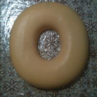 1 CUSCINO , 1 SEDIA E 1 PUPO 

