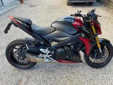 Suzuki gsx 1000 s