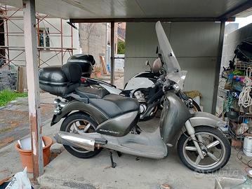 scooter  piaggio 250