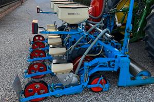 Seminatrice pneumatica x ortaggi Monosem