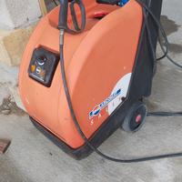 idropulitrice 220v con bruciatore a gasolio 