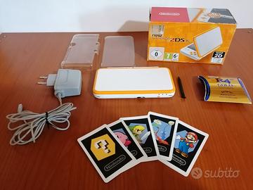 New Nintendo 2DS XL bianco/arancio 