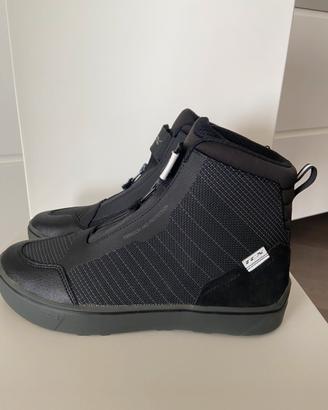 Sneakers moto da uomo